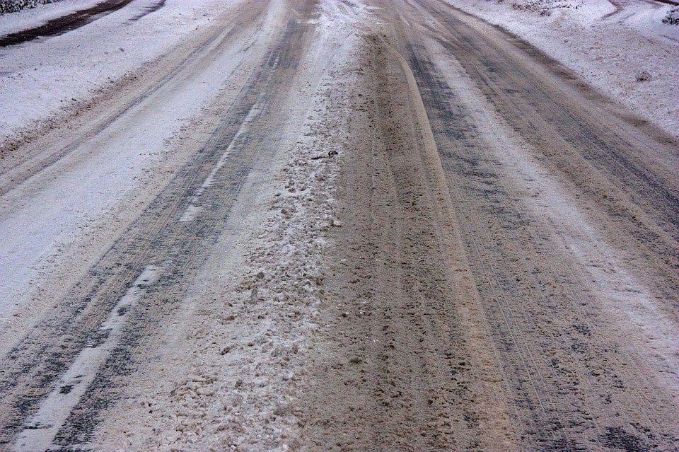 Icy roads expected as a cold front sets in overnight Icy roads expected as a cold front sets in overnight