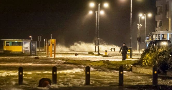 Gale force winds sweep country as Storm Erik brings disruption Gale force winds sweep country as Storm Erik brings disruption