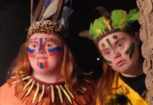 Blue Teapot theatre company calling new students