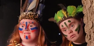 Blue Teapot theatre company calling new students