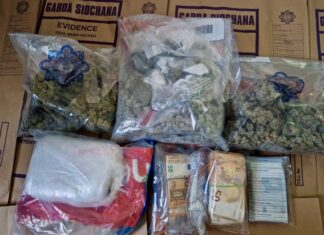 Three arrested in €103,000 cocaine and cannabis seizure
