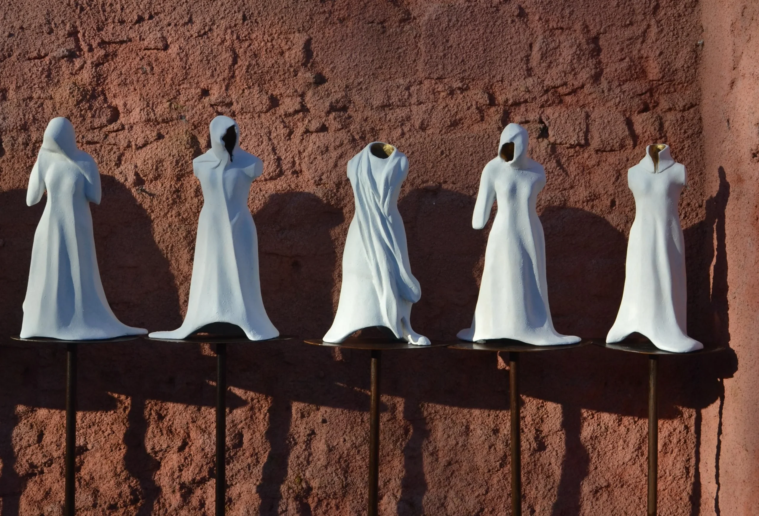 Prominent Irish artist Catherine Greene unveils ABSENCE|PRESENCE, a new exhibition of sculpture and drawing at the Europa Gallery.