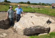 Archaeologists uncover rare Neolithic tombs in Galway