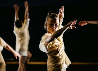 Making a RACKET – Magdalena Hylak explores sound, movement, and silence