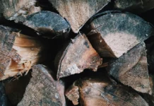 How to Store Firewood in Ireland’s Wet Climate